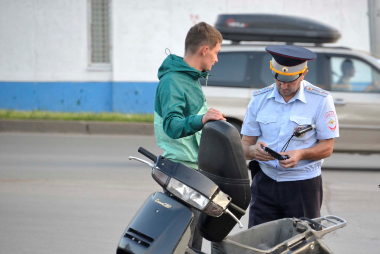 Госавтоинспекция Саратова обращается к родителям юных водителей мототранспортных средств!.